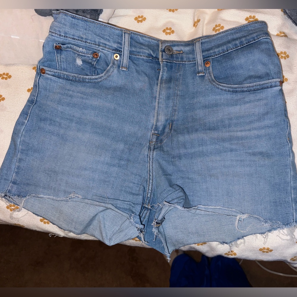 Levi Womens Short